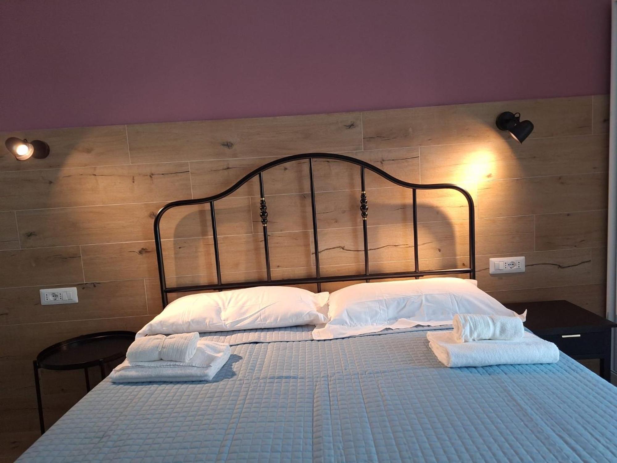 Antonino Pio Home 2 - Rome — Photos 2